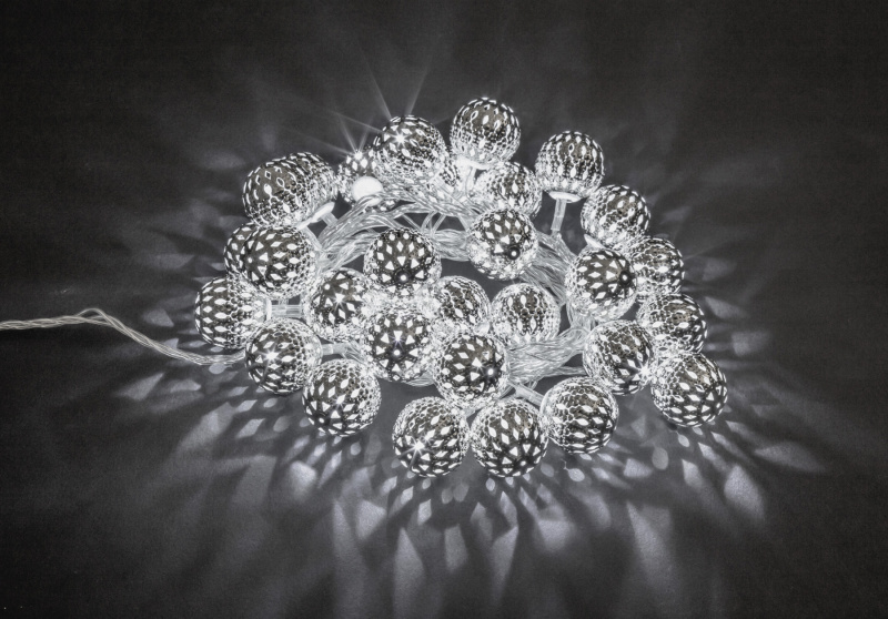 Гирлянда новогодняя светодиодная NGF-D004-30CW-230-серебряные шарики (металл) Navigator Group 21447 21447